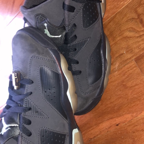 Air Jordan 6 - Picture 4 of 5